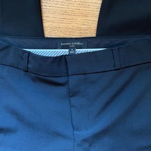 Banana Republic “Avery” navy blue dress pants, size 2